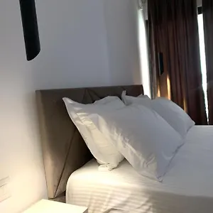 https://marble-villa-ksamil.albaniahotels.org